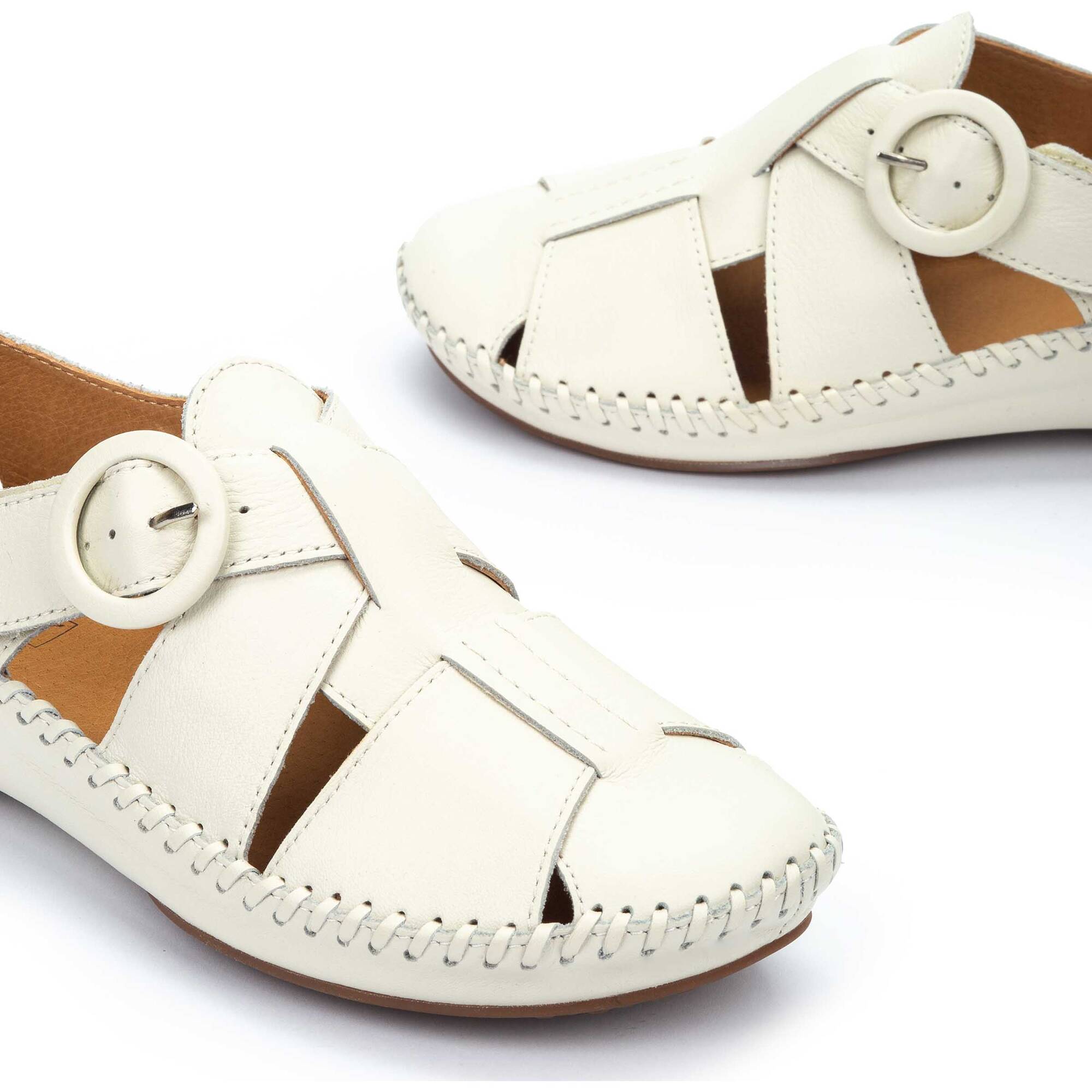 Chaussures féminines semi-ouvertes P. VALLARTA à fermeture velcro