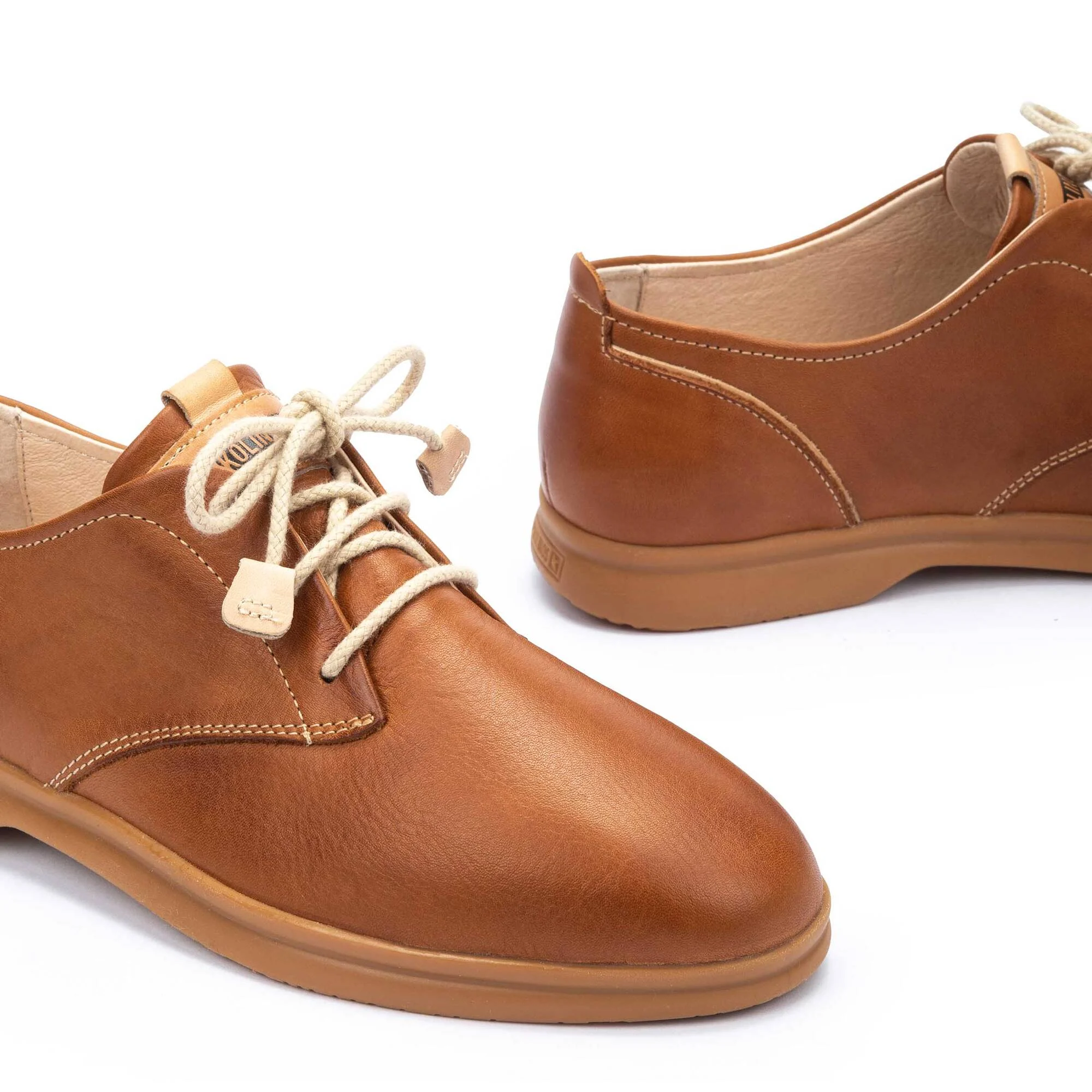 Chaussure en cuir GANDIA à lacets