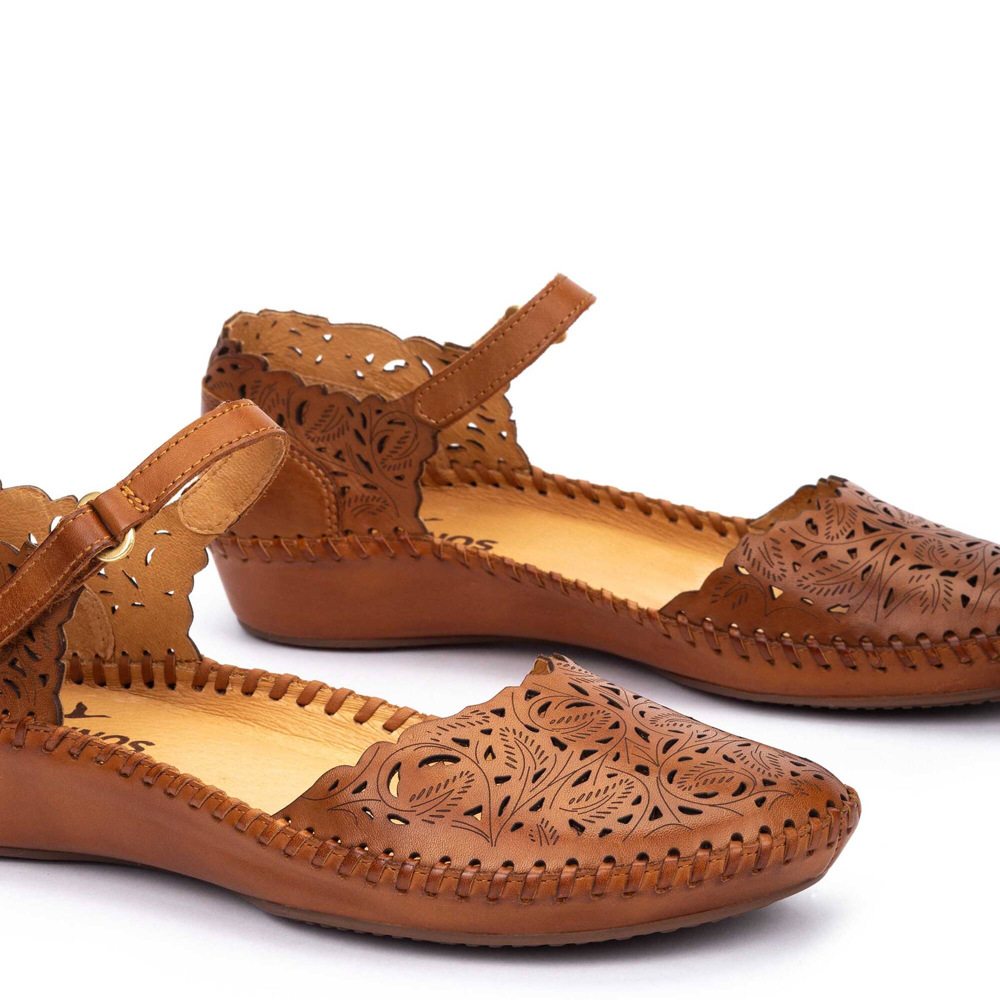 P. VALLARTA Chaussures de ballerine à scratch pour femme